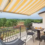 Relaxing Oasis Near Porec